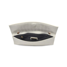 Load image into Gallery viewer, Adelle CLutch - Ivory