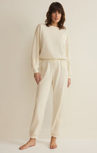 Load image into Gallery viewer, Heart It Sweatshirt - Vanilla Ice