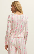Load image into Gallery viewer, Marseille Boudoir LS Top - Vanilla Ice w/ Floral Print