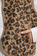 Load image into Gallery viewer, Leopard Sherpa Vest - Brown Multi (Style: LA1750DH)