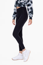 Load image into Gallery viewer, Venice Crossover Waist Legging - Black