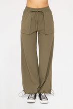 Load image into Gallery viewer, Convertible Cargo Pant - Ivy Green