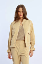 Load image into Gallery viewer, Officer Collar Cargo Jacket - Light Beige