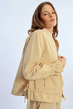 Load image into Gallery viewer, Officer Collar Cargo Jacket - Light Beige