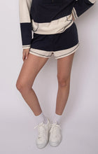 Load image into Gallery viewer, Cherly Wide Stripe Shorts - Navy/Cream (style: 43T004S)
