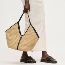 Load image into Gallery viewer, Cienna Tote - Natural/Blk

