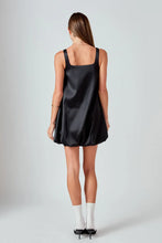 Load image into Gallery viewer, Sleeveless Balloon Mini Dress - Black (Style: AY814D)
