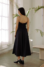 Load image into Gallery viewer, Alice Dress - Black
