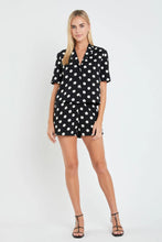 Load image into Gallery viewer, Textured Dots Shorts - Black/Ivory
