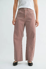 Load image into Gallery viewer, Seamed Barrel Jeans - Dark Denim - Spice Brown Stripe

