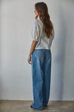 Load image into Gallery viewer, Alexie EYelet Top - Ivory (Style L9272)
