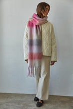 Load image into Gallery viewer, Everleigh Quilted Liner Jacket - Ivory (Style L8546)
