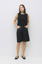Load image into Gallery viewer, Florencia Top - Black or White
