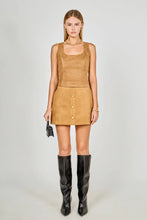 Load image into Gallery viewer, Scoop Neck Suede Top
