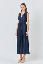 Load image into Gallery viewer, Pleated Details Midi Dress - Navy
