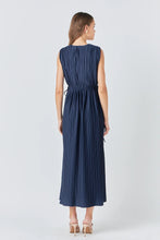 Load image into Gallery viewer, Pleated Details Midi Dress - Navy
