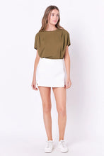 Load image into Gallery viewer, Soft Pleated Tee - Olive

