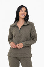 Load image into Gallery viewer, Quilted Jersey 1/4 Zip Sweatshirt - Black or Ivy Green
