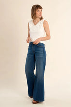 Load image into Gallery viewer, Eyelet Lace Collar Tank - White (Style: LA1931EE)
