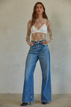 Load image into Gallery viewer, Aubrey Lace Top - Ivory
