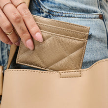Load image into Gallery viewer, Lainey Card Holder
