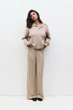 Load image into Gallery viewer, Lennon Sweater Pants - Beige
