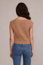 Load image into Gallery viewer, Oaklyn Sweater Vest - Camel
