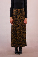 Load image into Gallery viewer, Leopard Print Knit Skirt - Black/Brown Print
