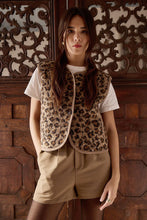 Load image into Gallery viewer, Leopard Sherpa Vest - Brown Multi (Style: LA1750DH)

