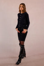 Load image into Gallery viewer, Fancy Pearl Button Detail Sweater - Black
