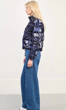 Load image into Gallery viewer, Iridescent Down Jacket - Midnight Blue (HAL48USDH)
