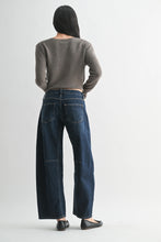 Load image into Gallery viewer, Patch Pocket Barrel Jeans - Dark Denim
