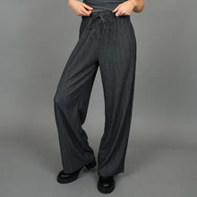 Load image into Gallery viewer, Paleena Pants - Black
