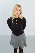 Load image into Gallery viewer, Rose Detail Sweater - Black
