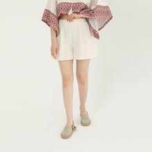 Load image into Gallery viewer, High Waist Pleated Shorts - Ecru
