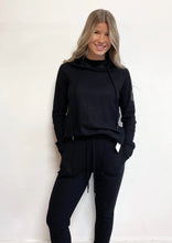 Load image into Gallery viewer, Kenzie Waffle Knit Jogger - Black
