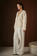 Load image into Gallery viewer, Floral BUtton Down Cardigan - Cream (Style: AY1041J)
