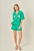 Load image into Gallery viewer, Colette Tropical Shorts - Green (SS1290P)
