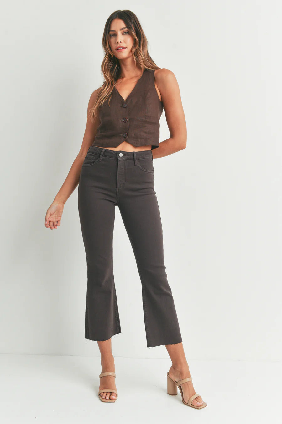 Sandy Cropped Kick Flare Jeans – Straight Line Boutique