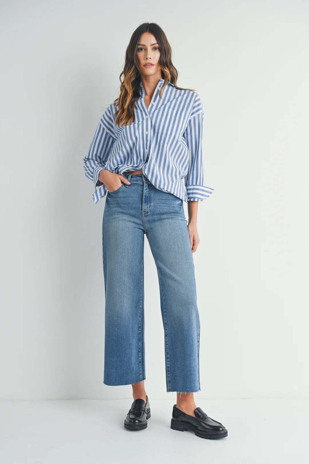 Scissor Cut Wide Leg Jeans – Straight Line Boutique