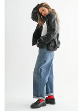 Load image into Gallery viewer, Slim Stretch Barrel Cuff Jeans - Med Denim (JP420)

