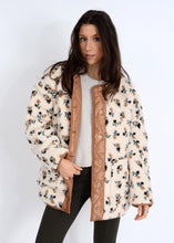 Load image into Gallery viewer, Sophia Sherpa Jacket - Cream/Multi Floral
