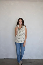 Load image into Gallery viewer, Estie Vest - Olive Floral
