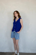 Load image into Gallery viewer, Vinny Vest - Royal Blue
