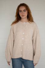 Load image into Gallery viewer, Juniper Cardigan - Oatmeal - Butter
