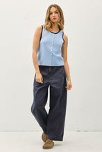 Load image into Gallery viewer, Contrast Trim Vest
