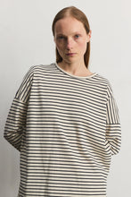 Load image into Gallery viewer, Tate Top - Cream/Blk - Navy/White
