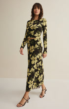 Load image into Gallery viewer, Taysha Ren Floral Mesh Top
