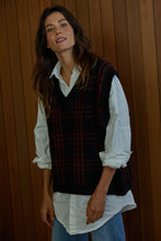 Load image into Gallery viewer, Tessa Sweater Vest - Black / Red
