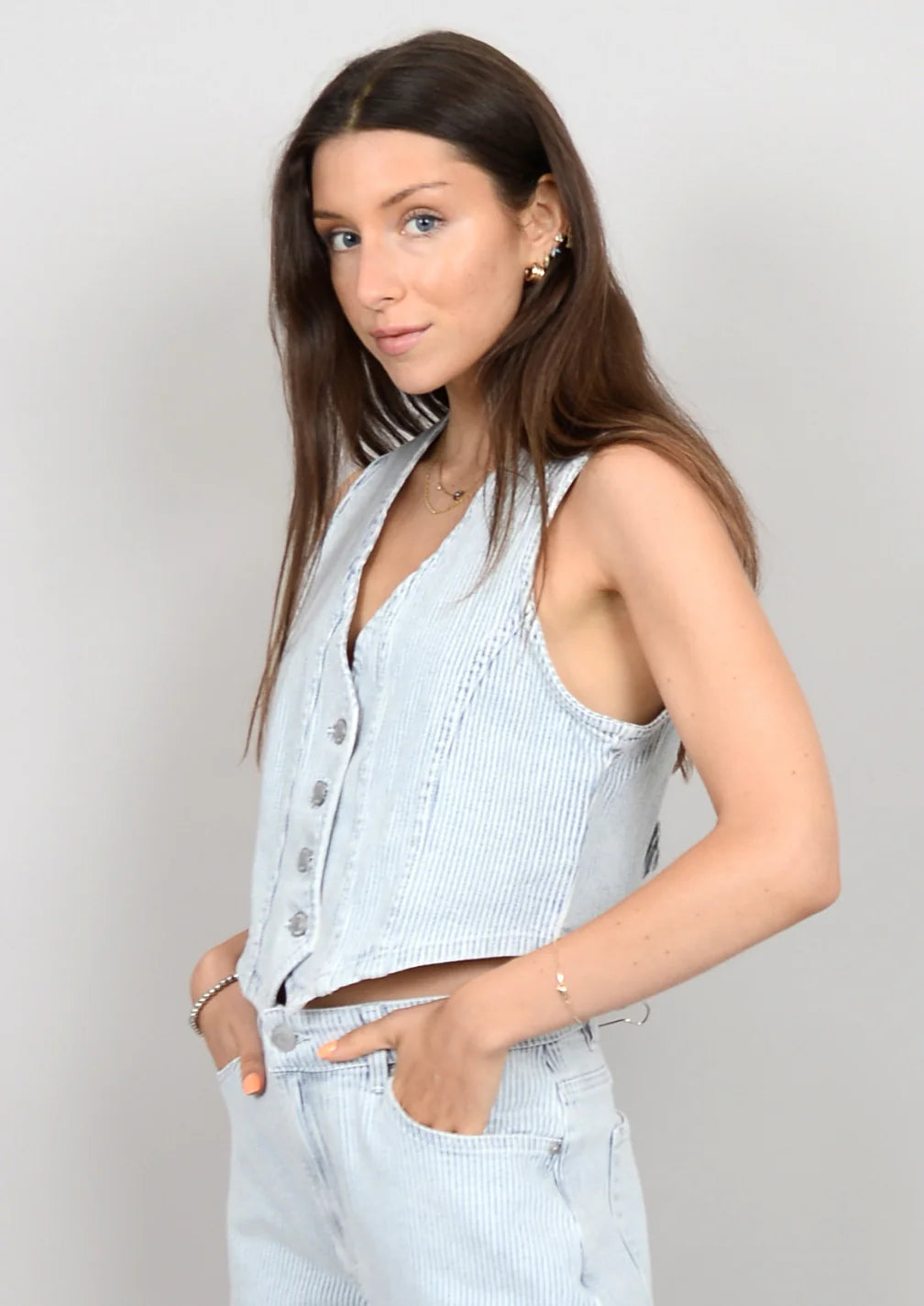Verana Vest - Light Blue Denim